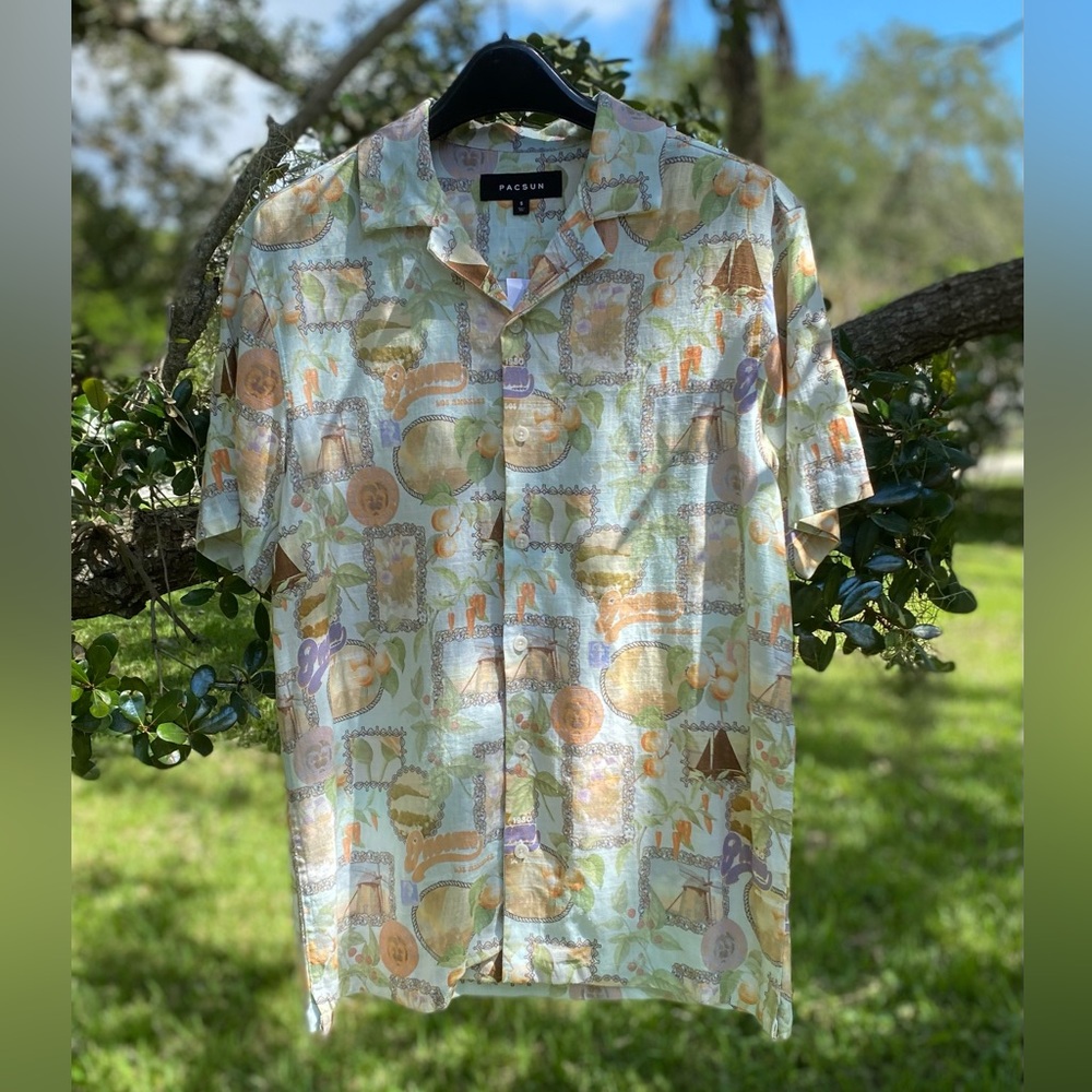 PACSUN Short Sleeve Button Up Shirt Size Small NWT